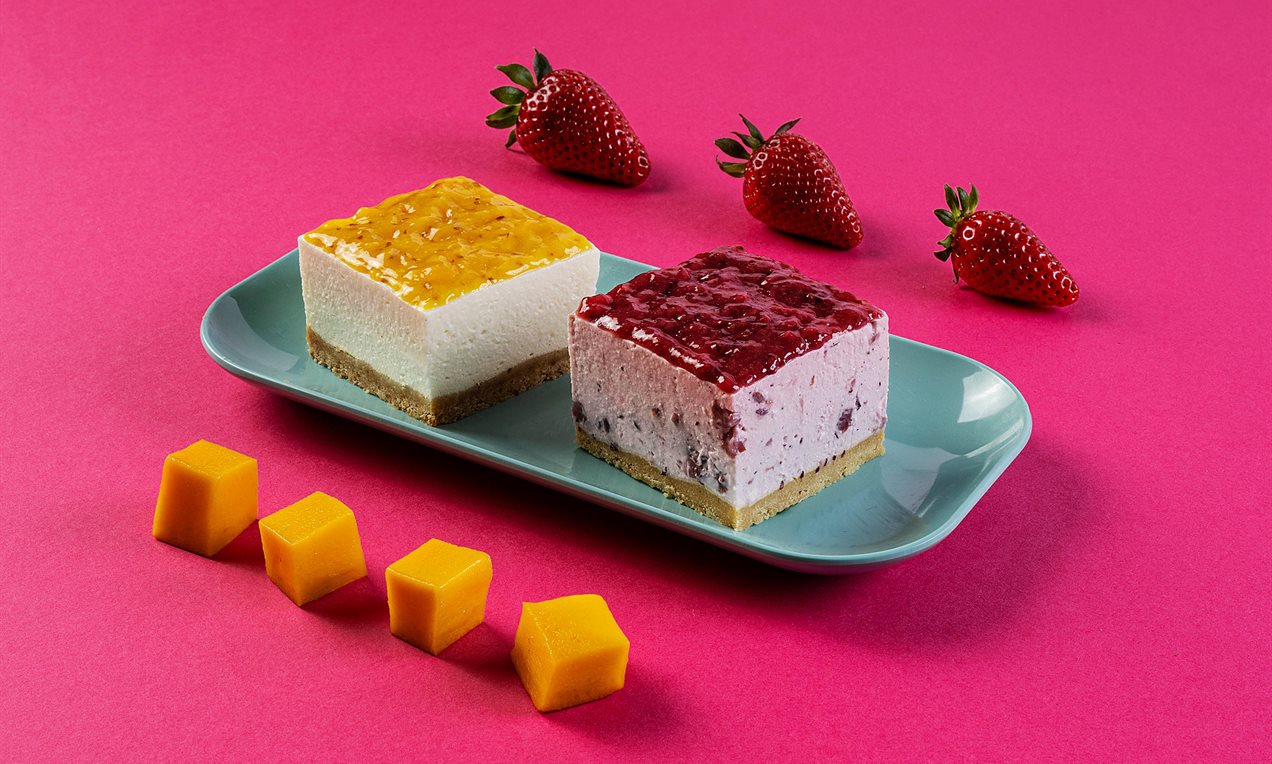 Cheesecake con topping alla frutta.