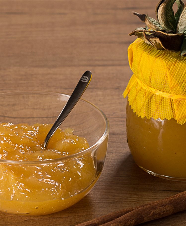 Confettura all'ananas (Fruttapec 3:1)