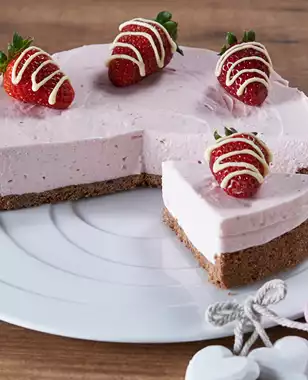 Cheesecake rosa di yogurt alla fragola - Cucina Naturale